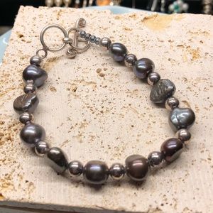 Silpada peacock pearl toggle bracelet